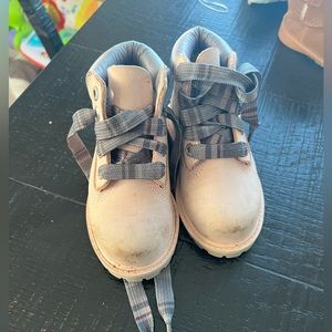Little girls Timberland Boots